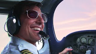 Tom Cruise is the WORST pilot 🌀 4K