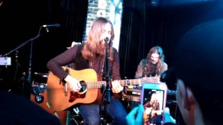 Video thumbnail of "Blackberry Smoke - Free on the Wing"