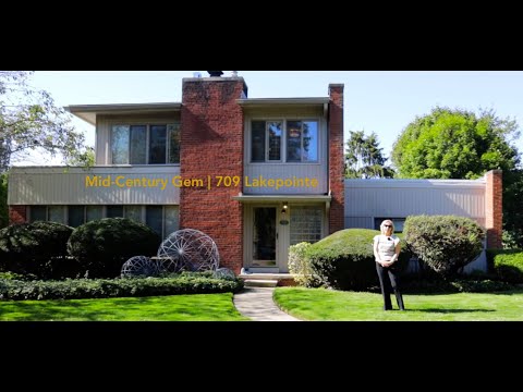 709 Lakepointe, Grosse Pointe Park, MI home video tour