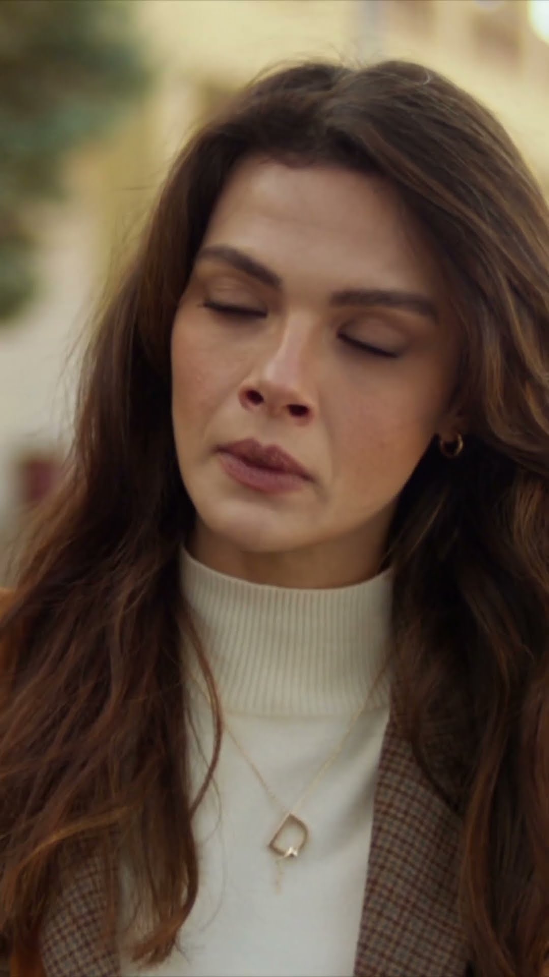 Cihan, Alya'yı güldürdü! #UzakŞehir #Shorts