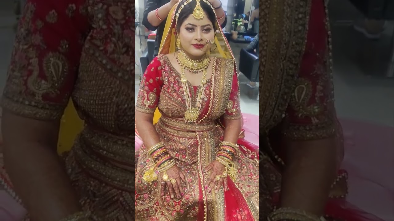 bridal makeup Lakme salon. expert Lakme salon bridal makeup.