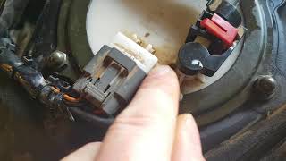 Yamaha Raptor 700R *Cheap Fuel Pump REPAIR* - YouTube 2006 Yamaha Raptor 700 Switch Wiring Diagram YouTube