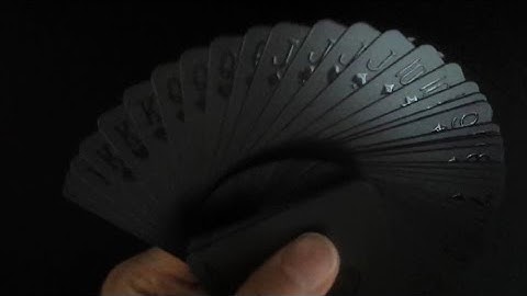 Impressions Playing Cards - a closer look