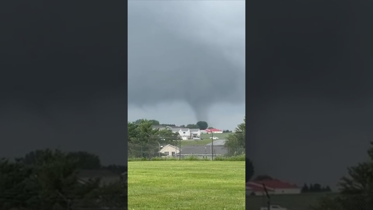 Possible Tornado Touch Down Near Dodgeville Wisconsin