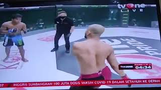 Theo Ginting Kalah Telak