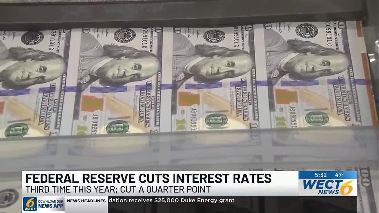 Federal Reserve cuts interest rates for third time this year - YouTube
