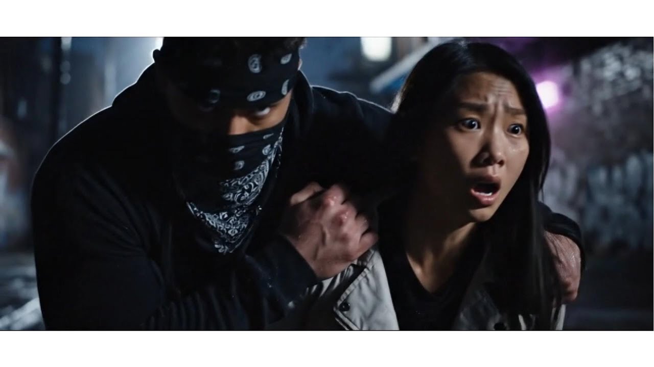 A Man Grabbed Me at a Bus Stop at Night | True Horror Story