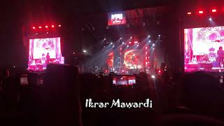 Download Lagu DEWA 19 FEAT VIRZHA - PEREMPUAN PALING CANTIK DI NEGERIKU INDONESIA (LIVE KONSER) ANCOL MP3