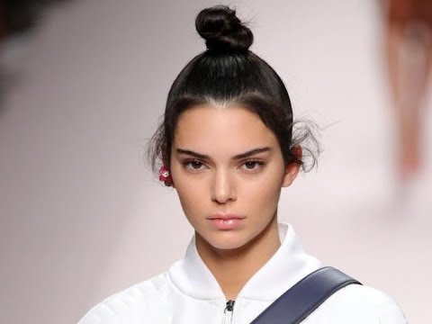 Video: Kendall Jenner Sebagai Orang Yang Berbeda Di Keluarganya