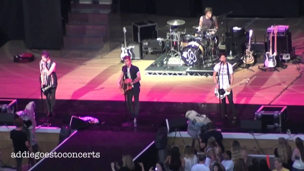 ENTIRE 5 Seconds of Summer Performance at Jones Beach (6/28/2013)