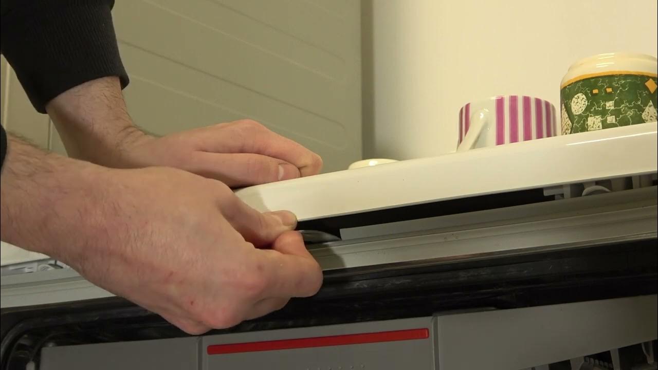 How to Tip 123 activate and deactivate Door lock safety device on a