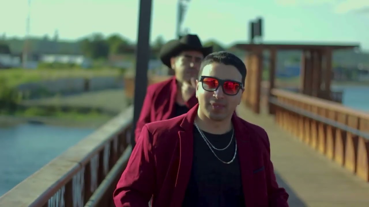 BAILANDO DOS CORAZONES REYES DEL SUR OFICIAL