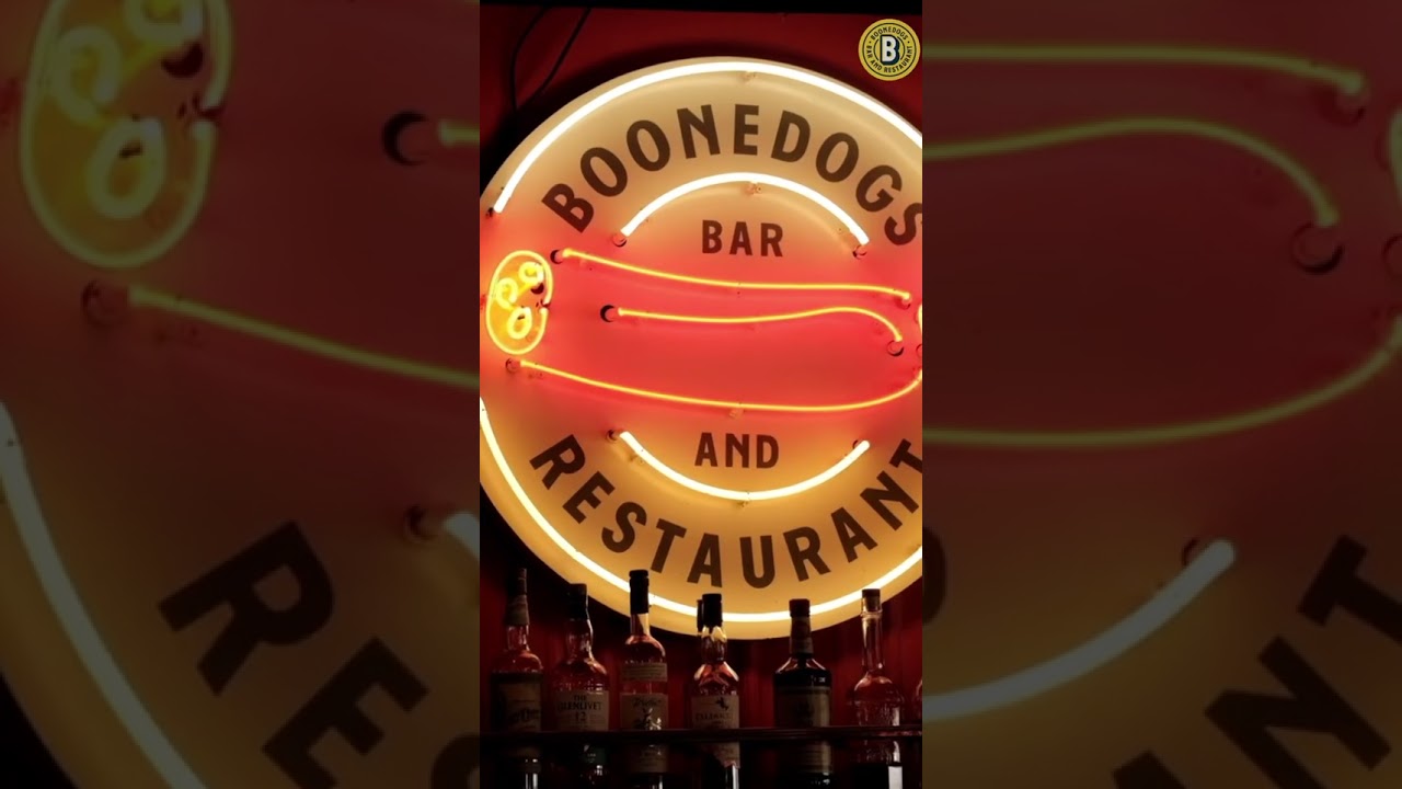 BOONEDOGS Bratwurst