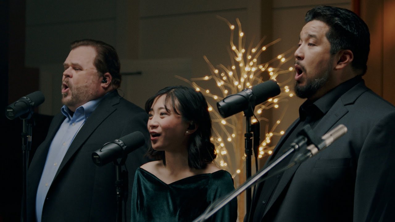 Angels We Have Heard On High (Hymn 227) - Hymnology (Official Video) Angels We Have Heard On High (Hymn 227) - Hymnology (Official Video)