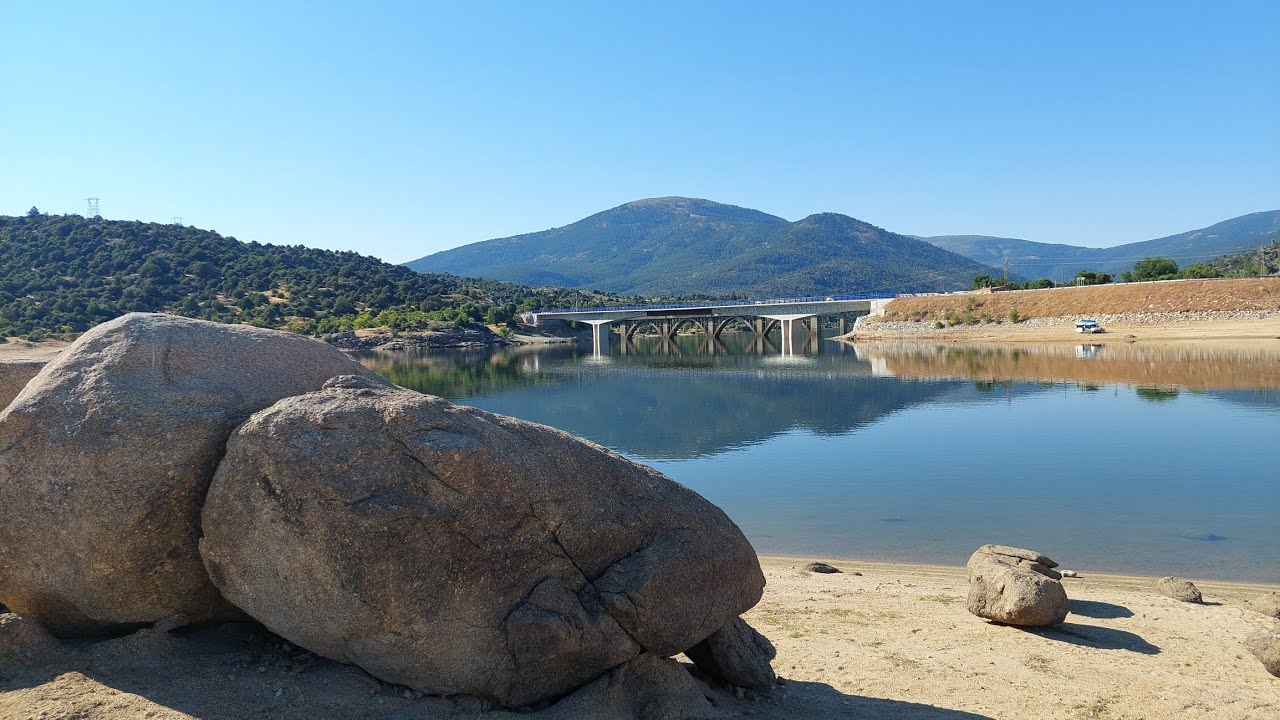 Embalse de Burguillo. España