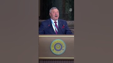 التجويد العراقي يخطف الأنظار في افتتاح القمة بغداد