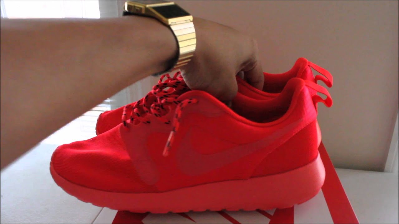 nike roshe red october