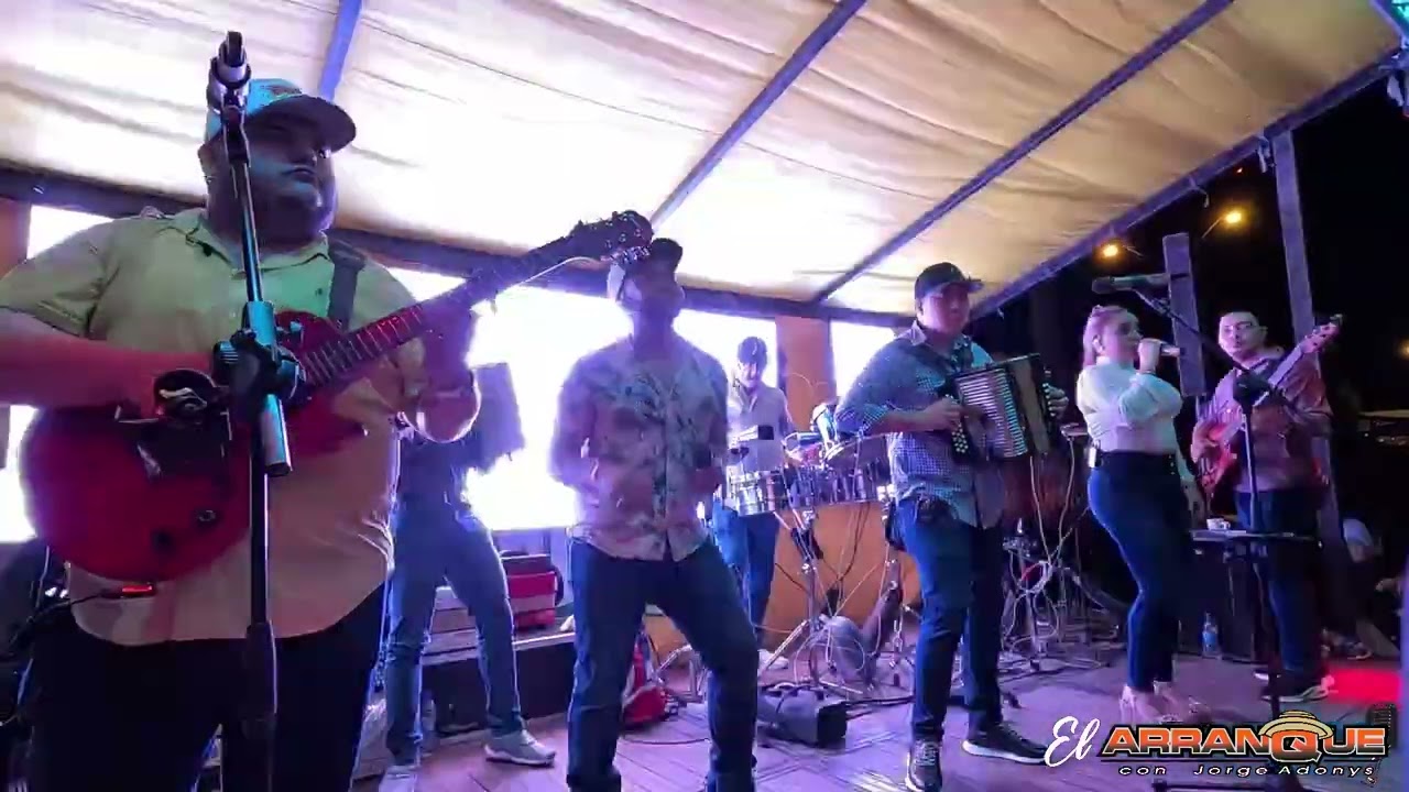 ELLA NO VA A VOLVER   ALEJANDRO TORRES Y LAS ESTRELLAS DEL RITMO EN VIVO