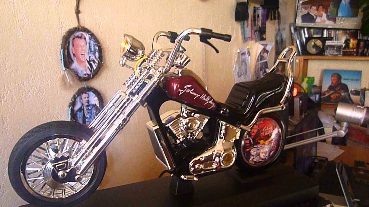 Reveil Moto Johnny Hallyday Youtube