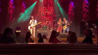 The Spazmatics play “Tainted Love” (cover) by Soft Cell Wealth