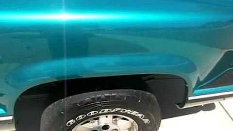 Detail Video of Complete Detail what looks like wh...