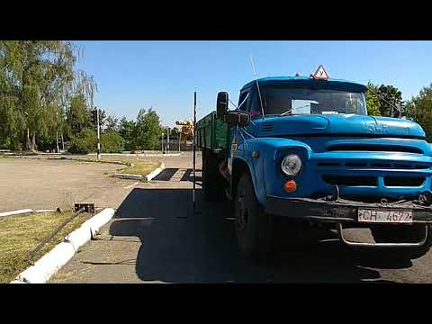 Категория Е. Заезд задним ходом в гараж. Саня хочет в дальнобой. Три недели спустя.