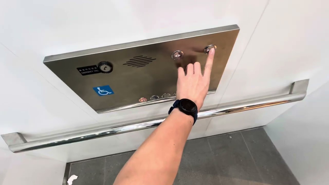 亞當搭電梯EP175-永大YUNGTAY透明觀景電梯@林口三井OUTLET二館