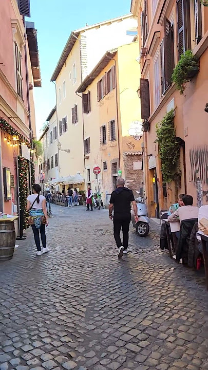 The colorful Trastevere district - Rome #travel #italy #rome #trastevere