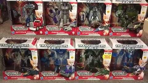 Transformers prime complete voyager collection. Generations, cartoon, Optimus, Megatron, skyquake
