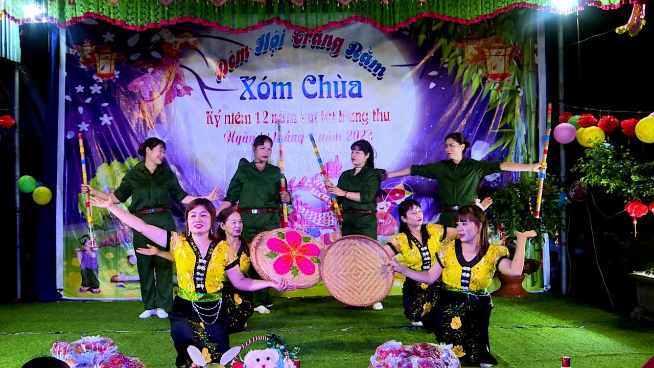 Múa TIẾNG CHÀY TRÊN SÓC BOM BO Tốp Nữ  Xóm Chùa Biểu Diễn