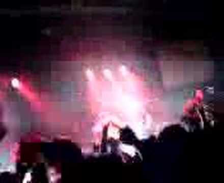 Killswitch Engage-When Darkness Falls (Live)