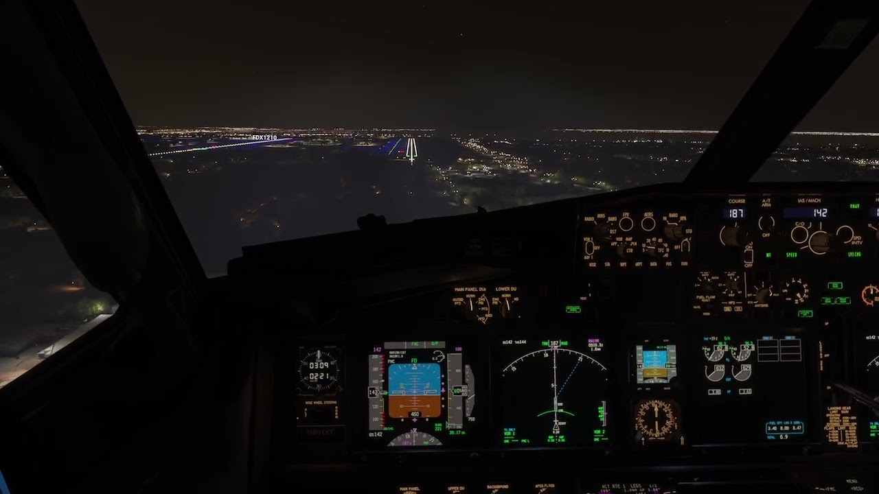 Night Landing In Tampa/Pilot POV