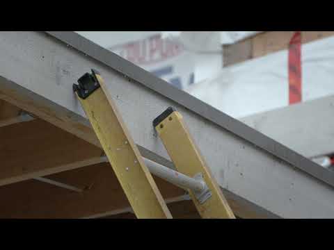 Ladder Safety: Extension Ladders