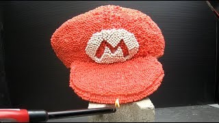 1万本のマッチ棒でマリオの帽子作って燃やしてみたら・・・