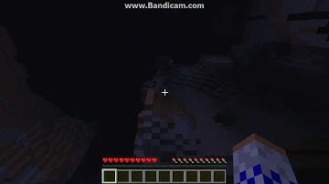 Minecraft Stunts : Epic Dive using the Smart Moving mod.