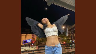 Dancing With My Eyes Closed - Jade the Gem