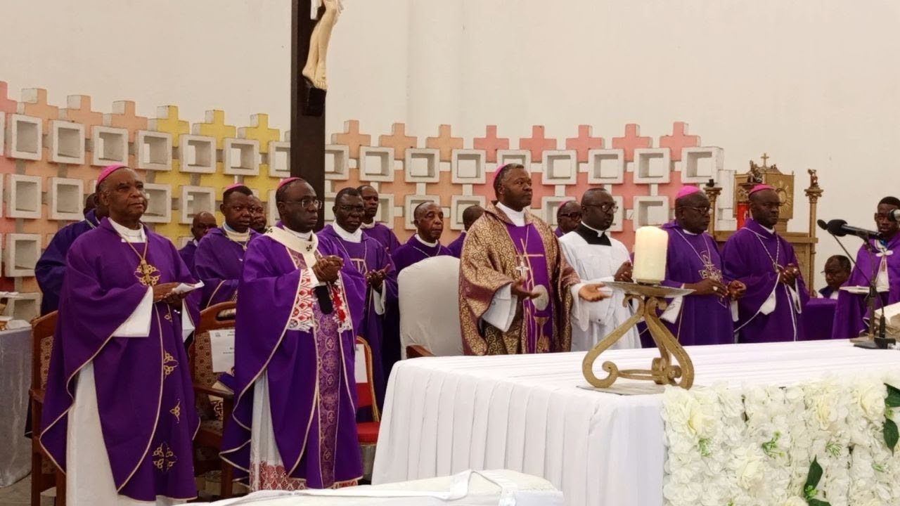 CLÔTURE DE LA RETRAITE ANNUELLE DES EVËQUES DU CONGO BRAZZAVILLE A LA PAROISSE N.D DE L'ASSOMPTION