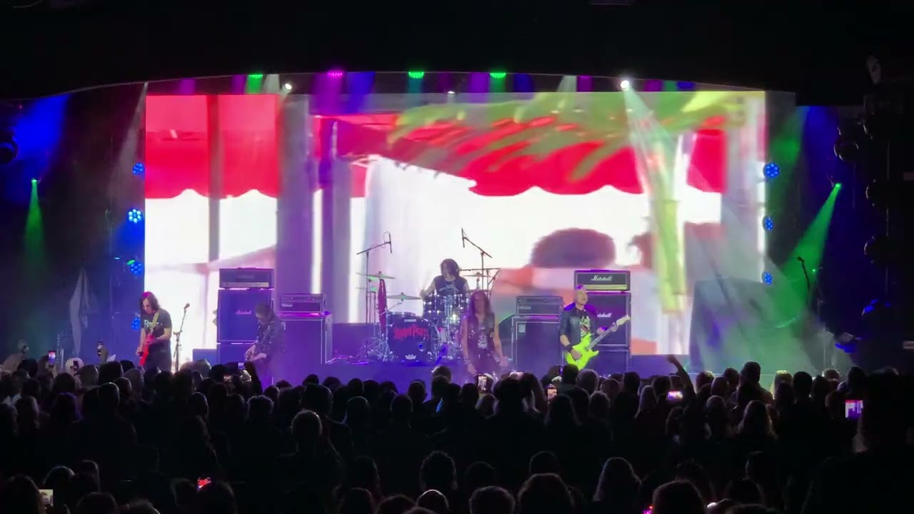 RATT   Back for More