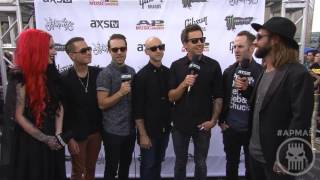 Netflix and Chill? with SIMPLE PLAN // APMAs 2015 Wealth