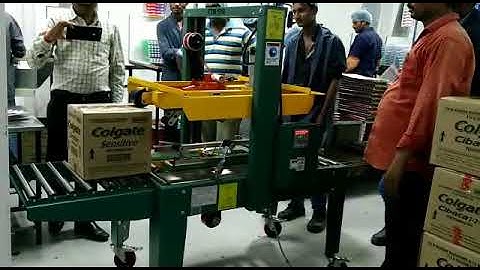 SIGNODE MAKE CARTON TAPING MACHINE