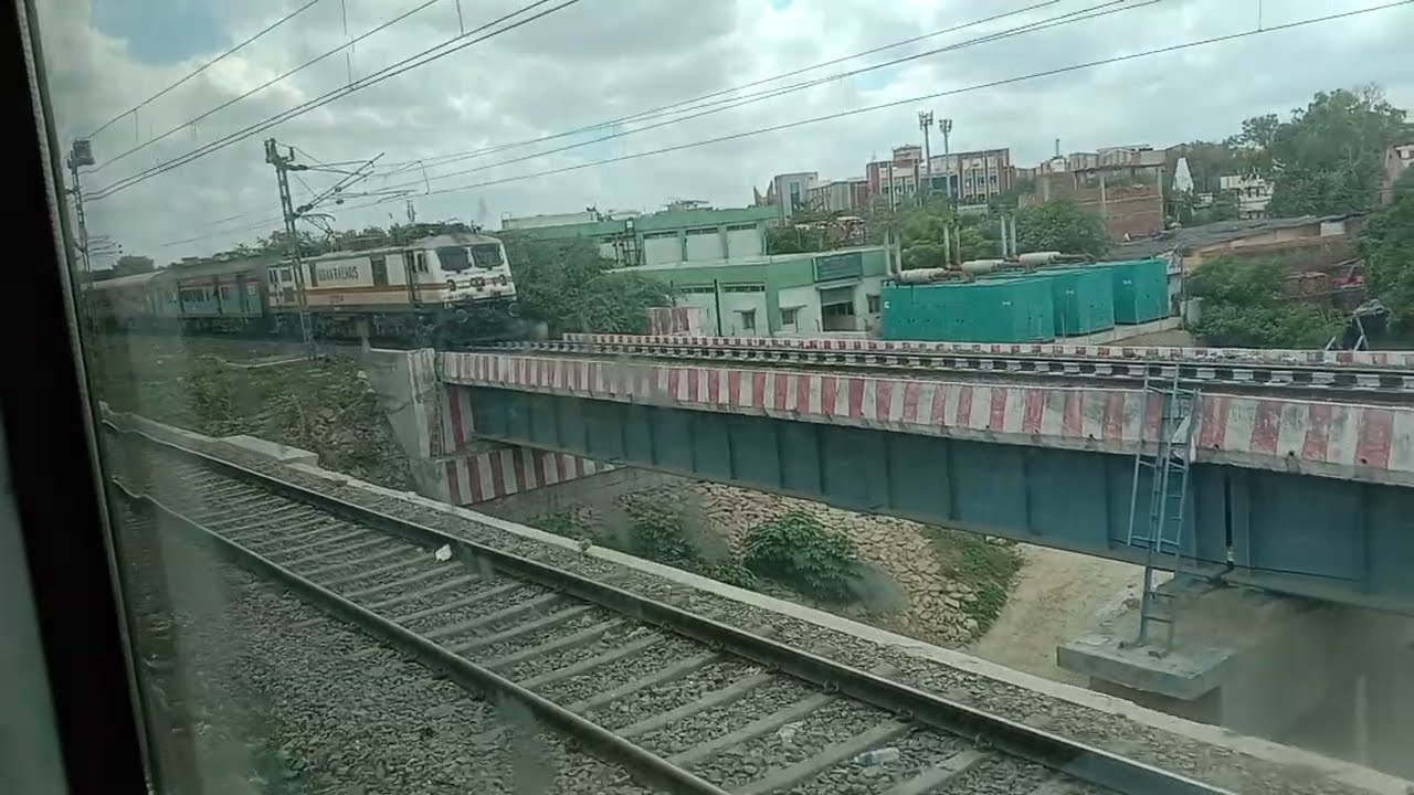 13413 farakka express overtake