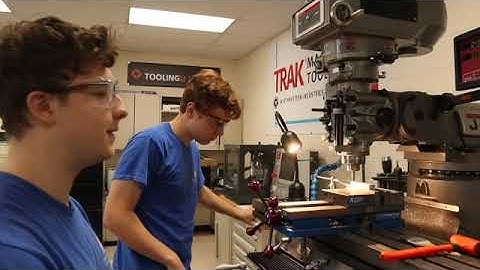 How to use an edge finder on the vertical milling machine.