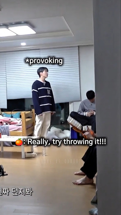 They are recreating the ICONIC GREY TOWEL THROWING FIGHT 🤣 #seungkwan #dk #dokyeom #goingseventeen