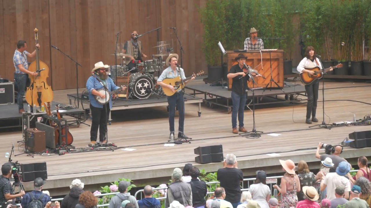 Old Crow Medicine Show plays Wagon Wheel at Stern Grove Festival 2022