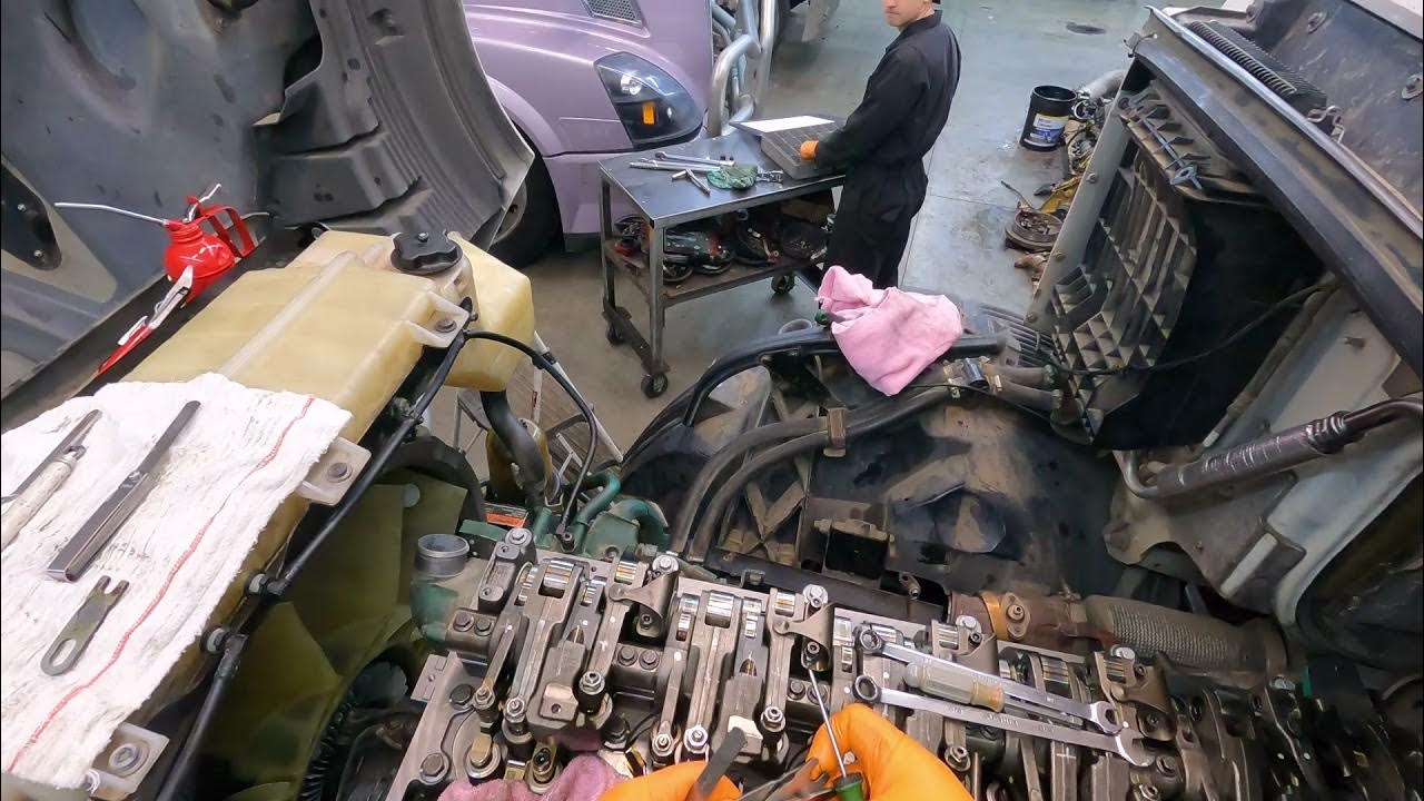 зазоры клапанов вольво д12а