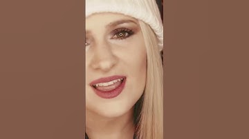 Thumbnail of What would Dolly do 💕🎄#hardcandy #christmas #dolly #countrymusic #subscribe