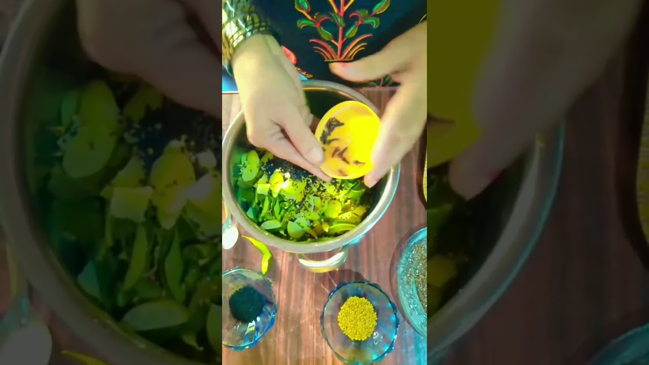 ತುಂಬಾ ಕೂದಲು ಉದುರುತ್ತಾ ಇದ್ದರೆ ಈ ಮನೆ ಮದ್ದು ಮಾಡಿ ನೋಡಿ ಸ್ನೇಹಿತರೆ