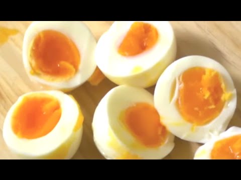 HOW TO MAKE SOFT BOILED EGGS - YouTube