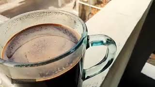 Secangkir kopi hitam