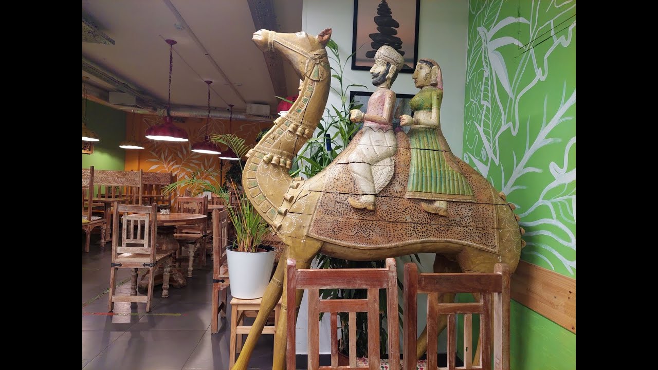 Прогулки по Москве. Вегетарианское кафе Джаганнат. - YouTube